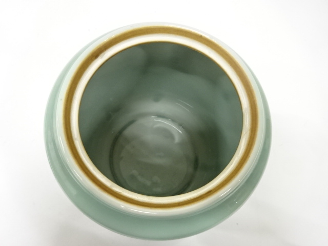  作家物　青磁　水指